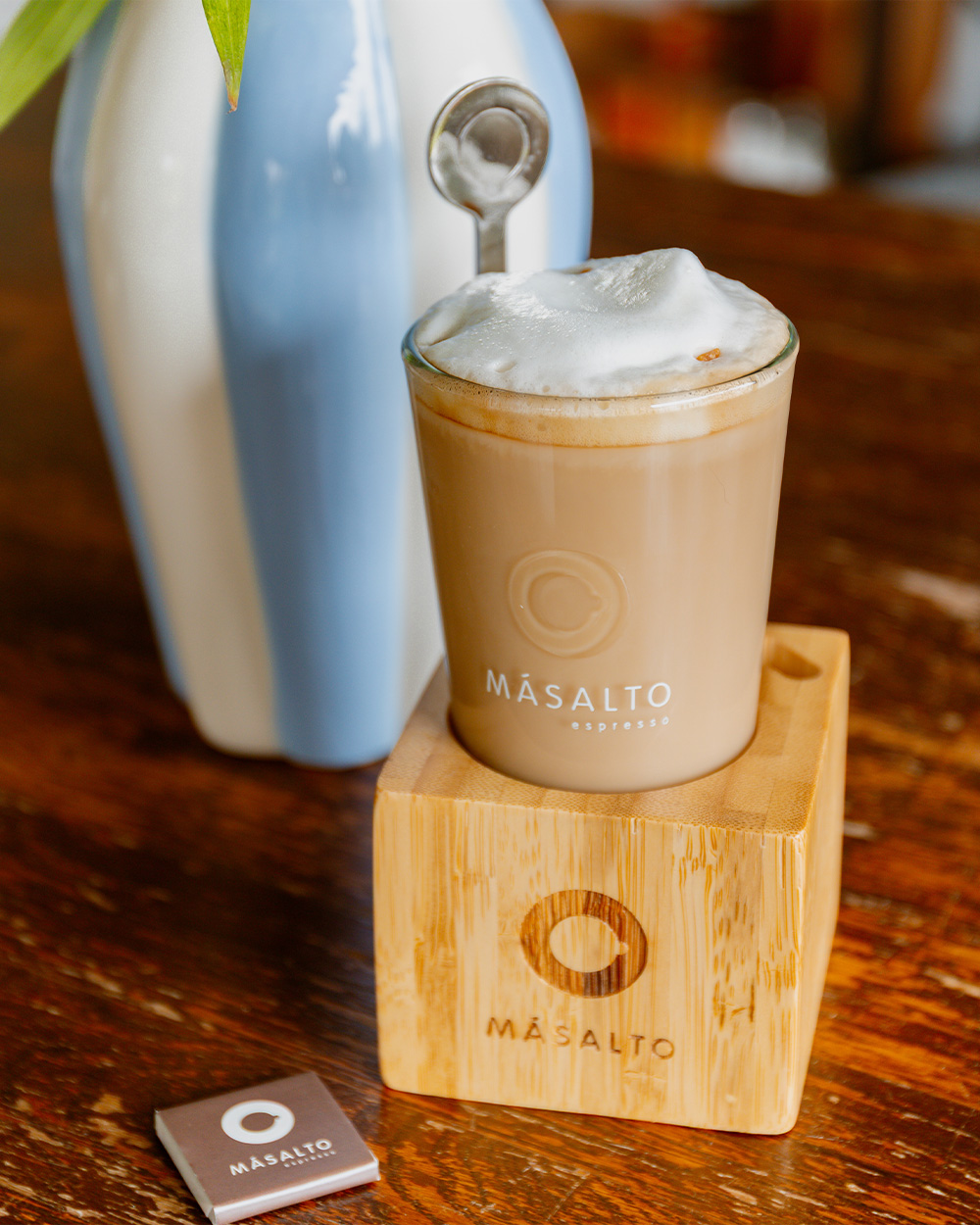 Cube de présentation pour latte – Image 3